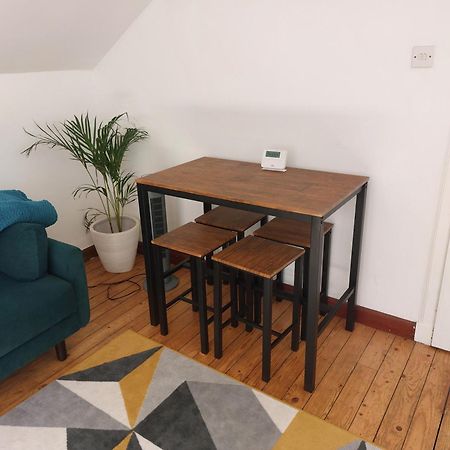 Bright - Central - Sleeps 10 Edinburgh Exterior photo